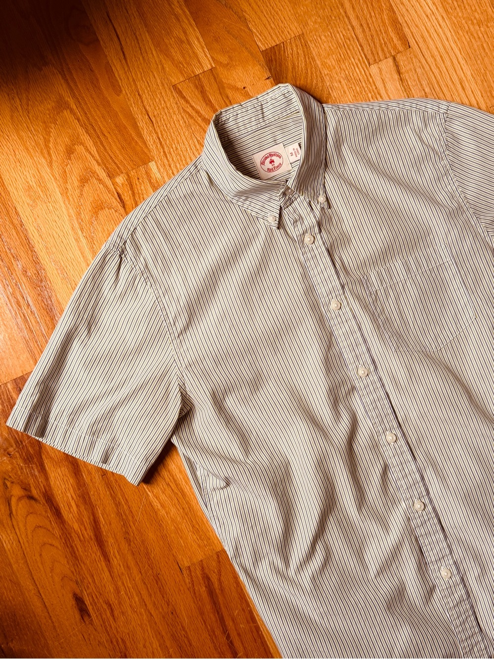 Brooks Brothers Medium Short Sleeve Button Down Shirt in Blue Green Pinstripes